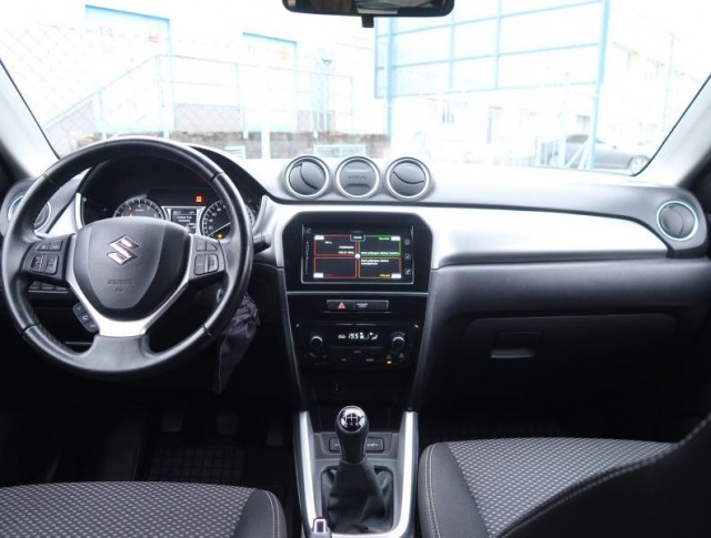 Suzuki Vitara  1.6 VVT 