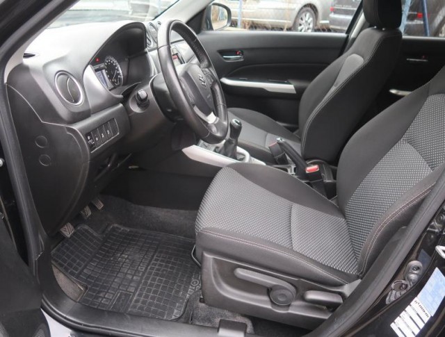 Suzuki Vitara  1.6 VVT 