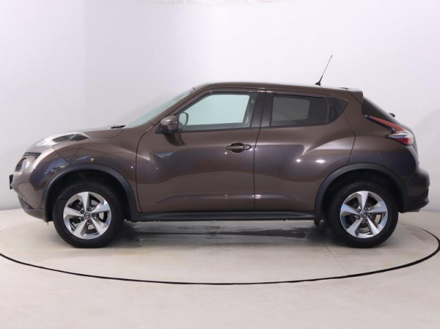 Nissan Juke  1.6 i 