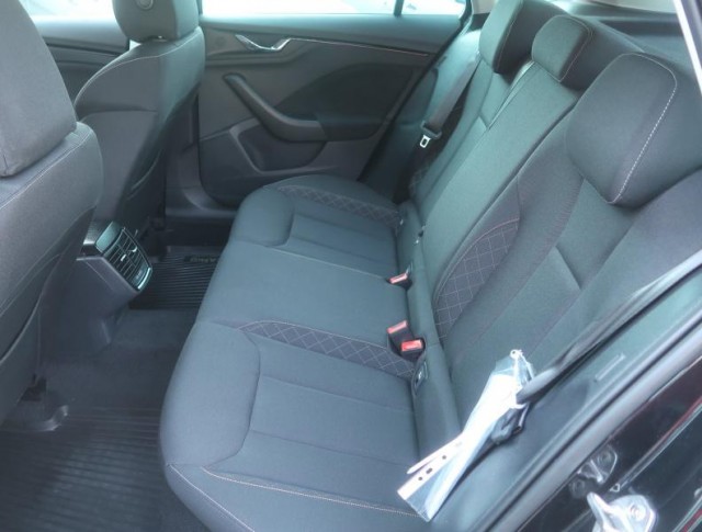 Škoda Kamiq  1.0 TSI 