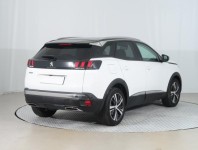 Peugeot 3008  1.5 BlueHDi Family