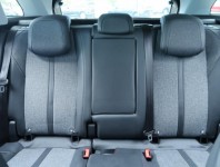 Peugeot 3008  1.5 BlueHDi Family