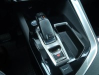 Peugeot 3008  1.5 BlueHDi Family