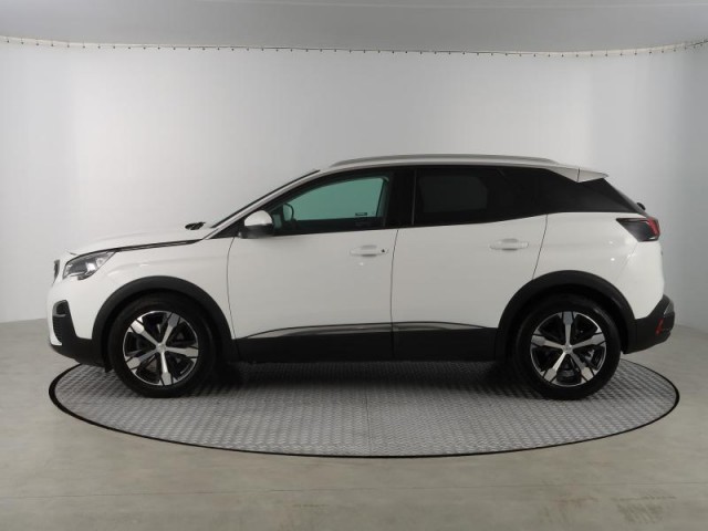 Peugeot 3008  1.2 PureTech 