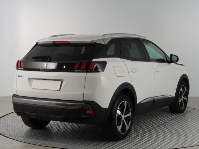 Peugeot 3008  1.2 PureTech 