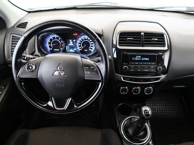 Mitsubishi ASX  1.6 MIVEC 