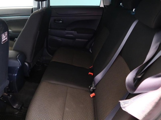 Mitsubishi ASX  1.6 MIVEC 