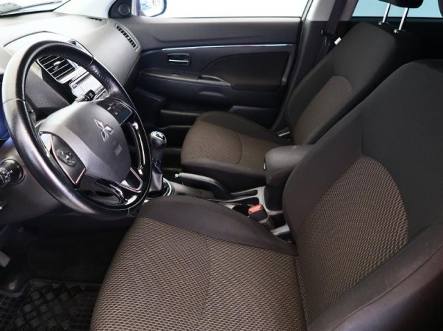 Mitsubishi ASX  1.6 MIVEC 