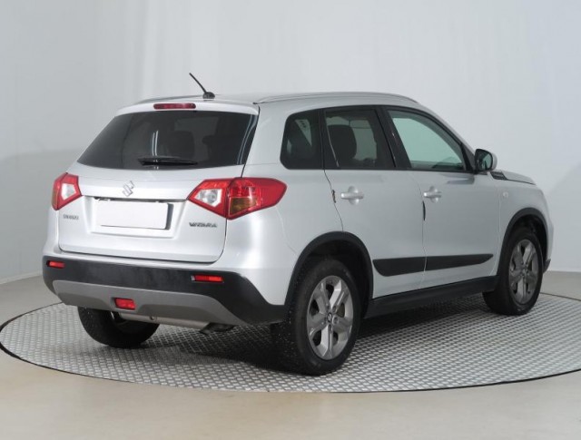 Suzuki Vitara  1.6 VVT Comfort