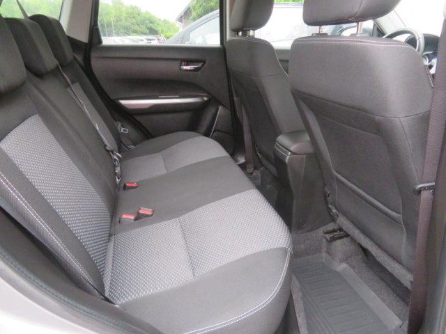 Suzuki Vitara  1.0 BoosterJet GL +