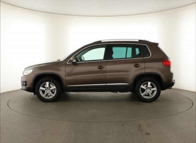 Volkswagen Tiguan  2.0 TDI 