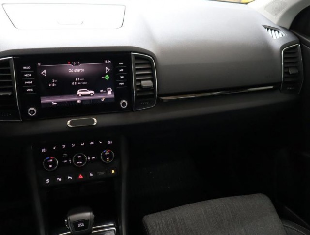 Škoda Karoq  1.5 TSI 