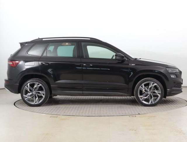 Škoda Karoq  1.5 TSI Sportline
