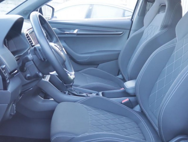 Škoda Karoq  1.5 TSI Sportline