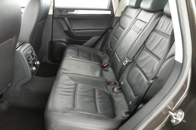 Volkswagen Touareg  3.0 TDI 