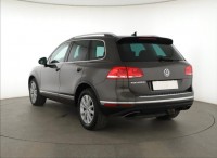 Volkswagen Touareg  3.0 TDI 
