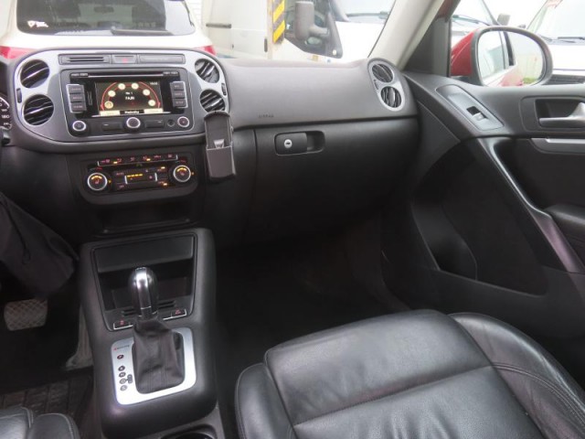 Volkswagen Tiguan  2.0 TDI 
