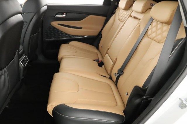 Hyundai Santa Fe  Hybrid 