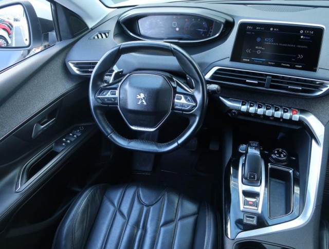 Peugeot 5008  1.6 BlueHDi Premium