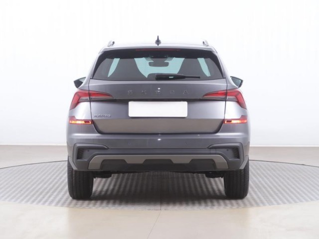 Škoda Kamiq  1.0 TSI Drive