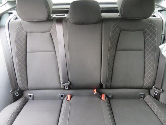 Škoda Karoq  1.6 TDI 