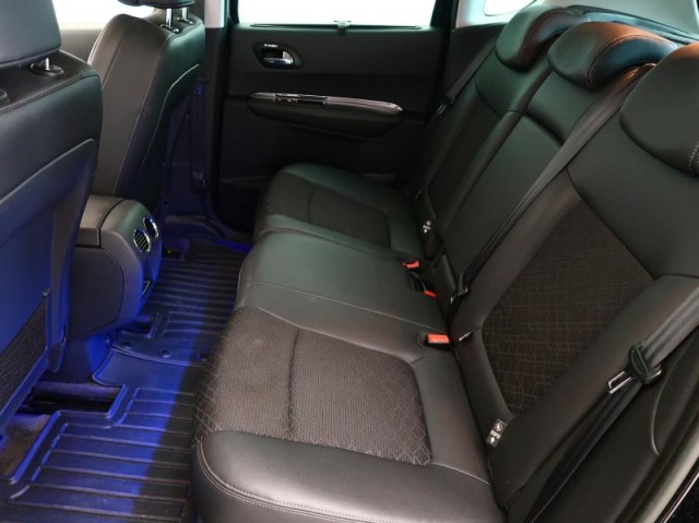 Peugeot 3008  1.6 HDi 