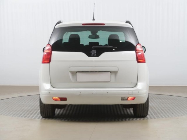 Peugeot 5008  2.0 HDI 