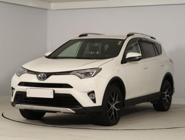 Toyota RAV 4  2.0 VVT-i 