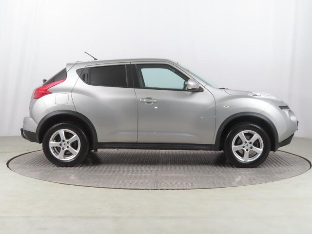 Nissan Juke  1.6 i Tekna