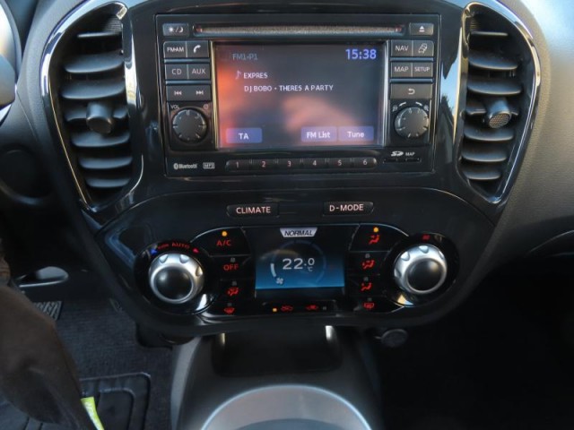 Nissan Juke  1.6 i Tekna