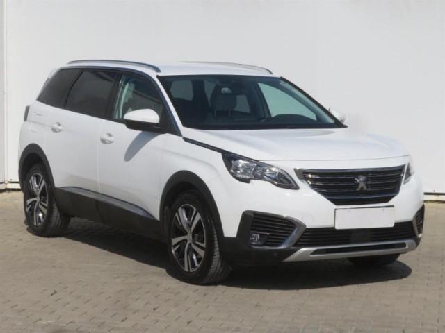 Peugeot 5008  1.6 THP Access