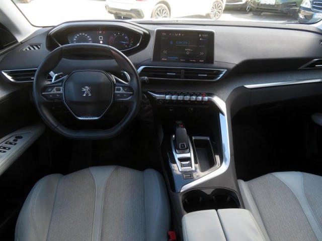 Peugeot 5008  1.6 THP Access