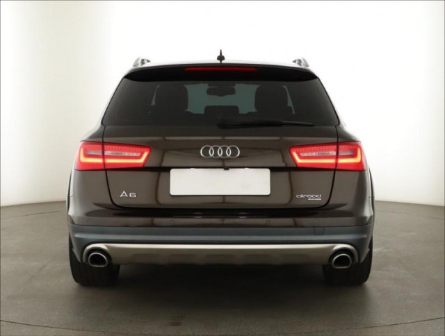 Audi A6 Allroad  3.0 TDI 