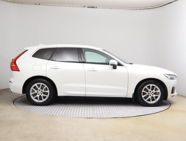 Volvo XC60  D5 AWD R-Design