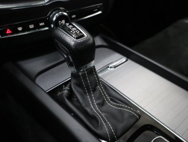 Volvo XC60  D5 AWD R-Design