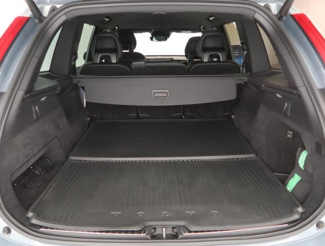 Volvo XC90  B5 AWD R-Design