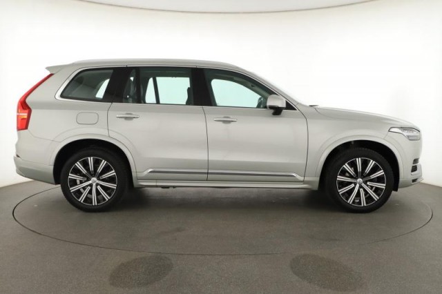 Volvo XC90  B5 AWD Inscription