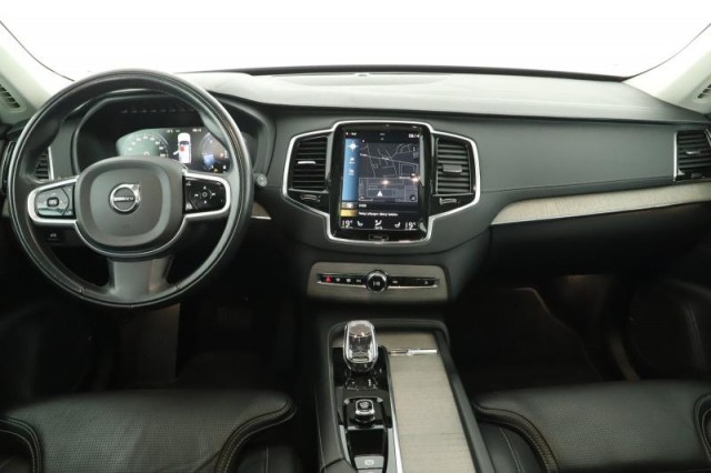 Volvo XC90  B5 AWD Inscription