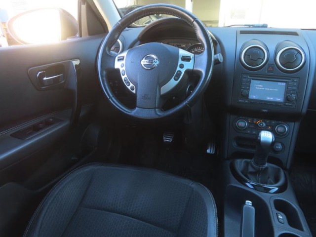 Nissan Qashqai  1.6 Visia