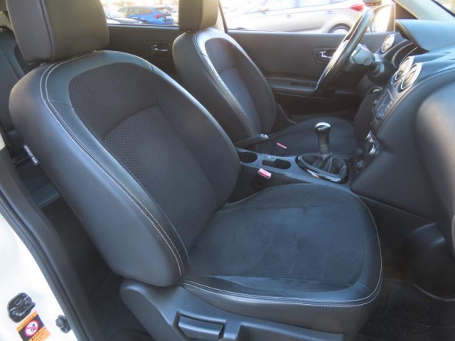 Nissan Qashqai  1.6 Visia