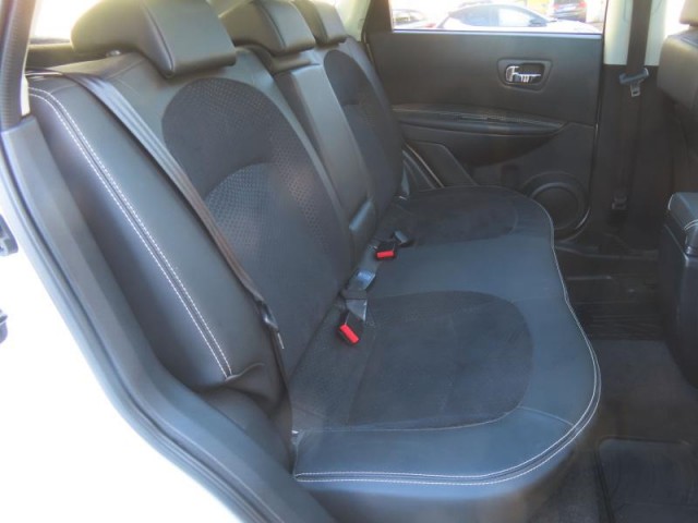 Nissan Qashqai  1.6 Visia