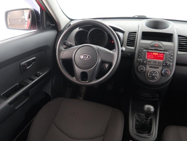 Kia Soul  1.6 CVVT 