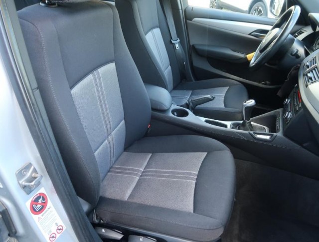 BMW X1  xDrive18d xLine