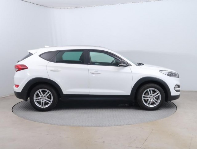 Hyundai Tucson  1.7 CRDi 