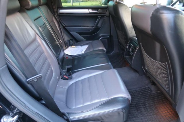 Volkswagen Touareg  4.2 V8 TDi R-Line