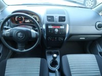 Suzuki SX4  1.5 VVT GL