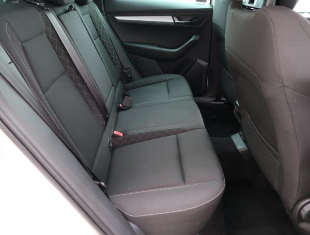 Škoda Karoq  1.5 TSI Ambition