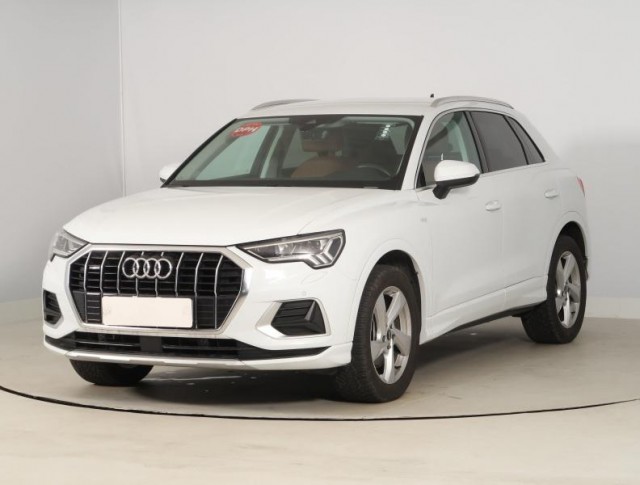 Audi Q3  45 TFSI Advanced
