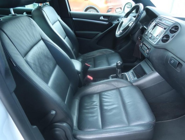 Volkswagen Tiguan  2.0 TDI 