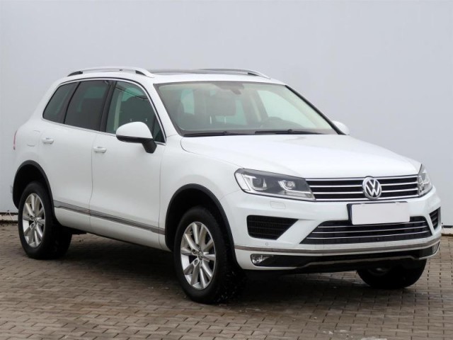 Volkswagen Touareg  3.0 TDI Business